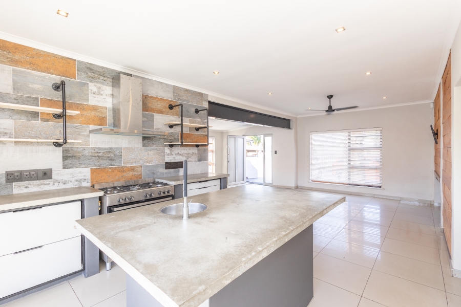 To Let 3 Bedroom Property for Rent in Zoo Park Western Cape